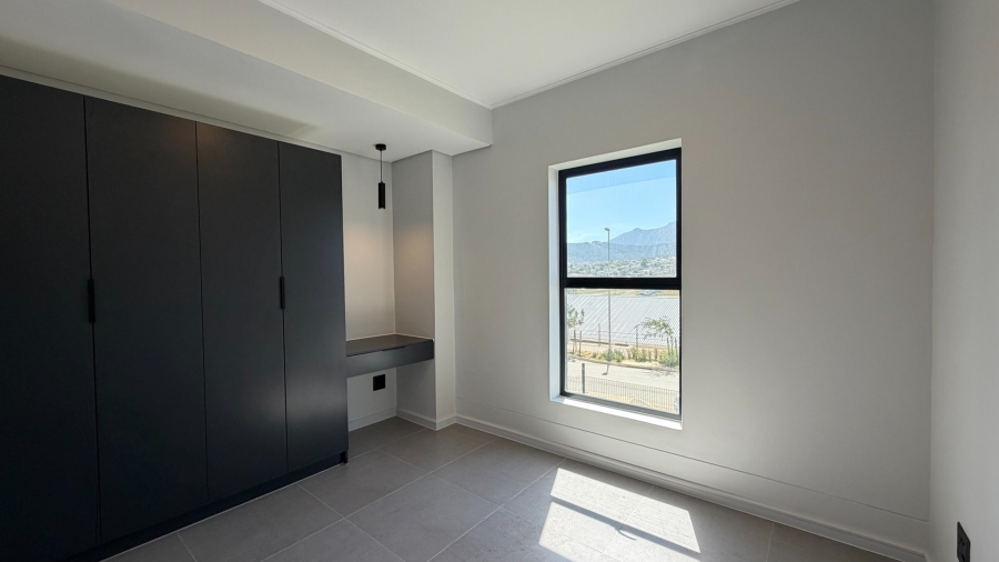 2 Bedroom Property for Sale in Newinbosch Western Cape